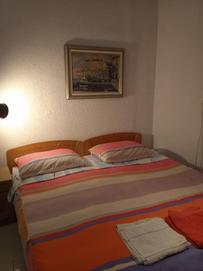 Apartman I Sobe Cule Cres Exteriér fotografie