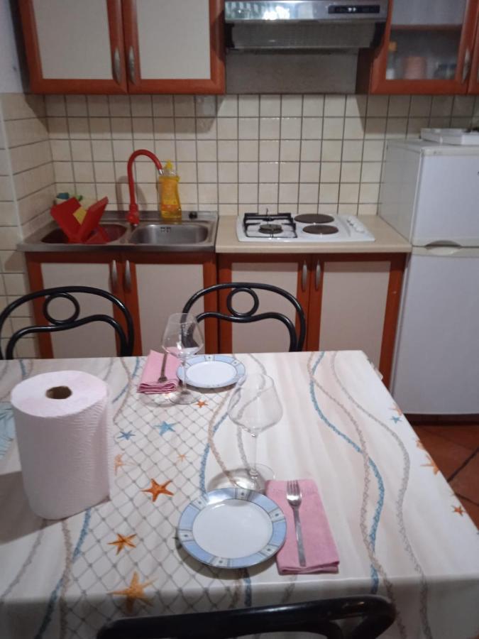 Apartman I Sobe Cule Cres Exteriér fotografie