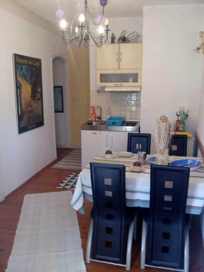 Apartman I Sobe Cule Cres Exteriér fotografie